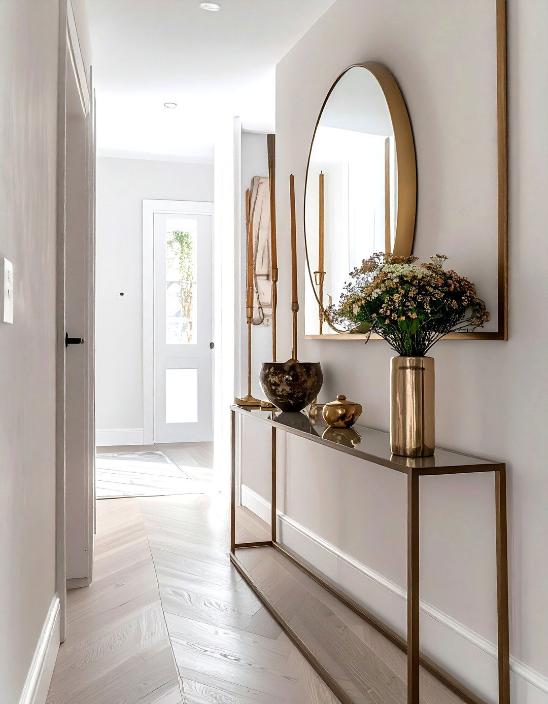 Narrow console table styling - 30 console table decor ideas