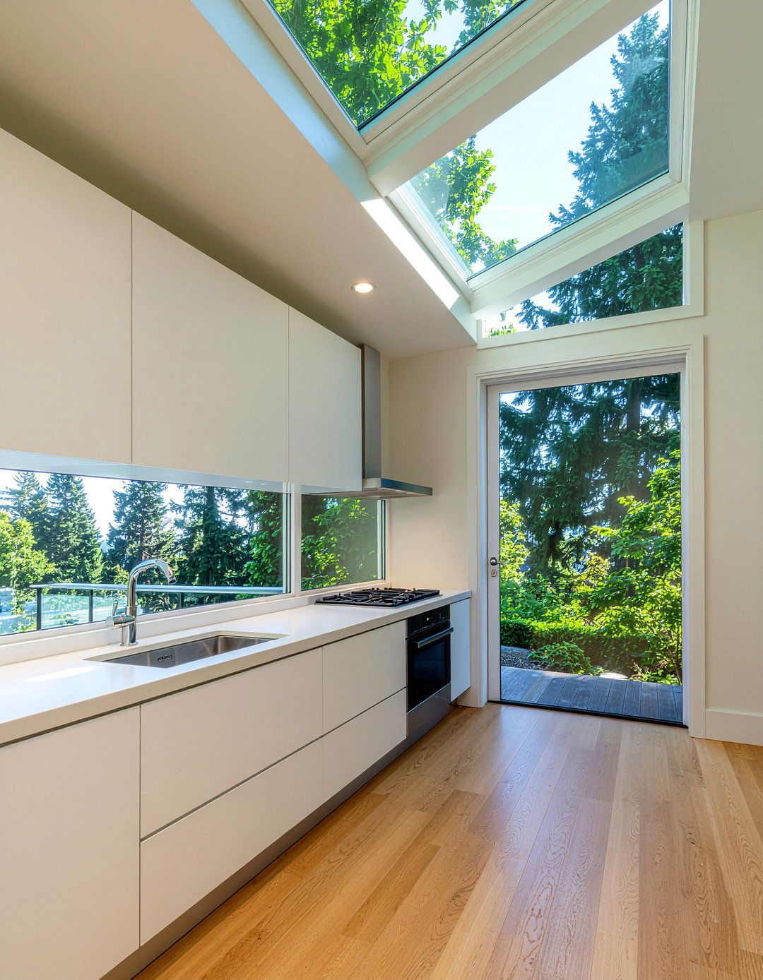 Natural Light Kitchen Bump Out - 30 kitchen bump out ideas