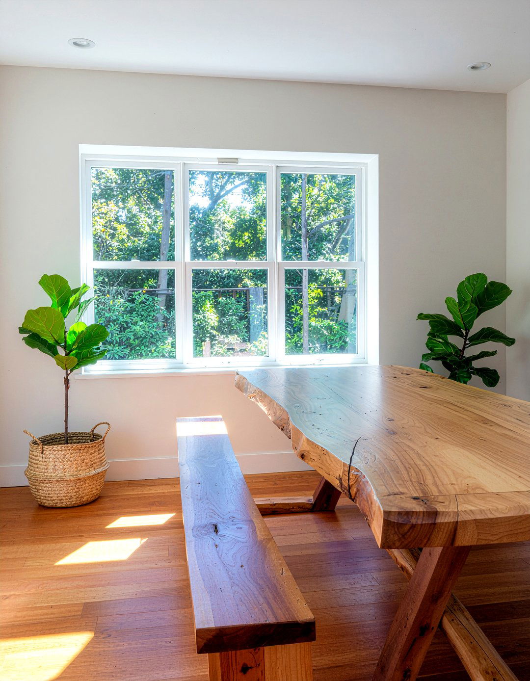 Natural Timber Dining - 30 Australian dining room ideas
