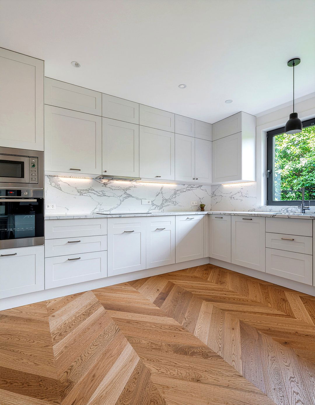 Natural wood chevron floor kitchen - 30 chevron floor kitchen ideas