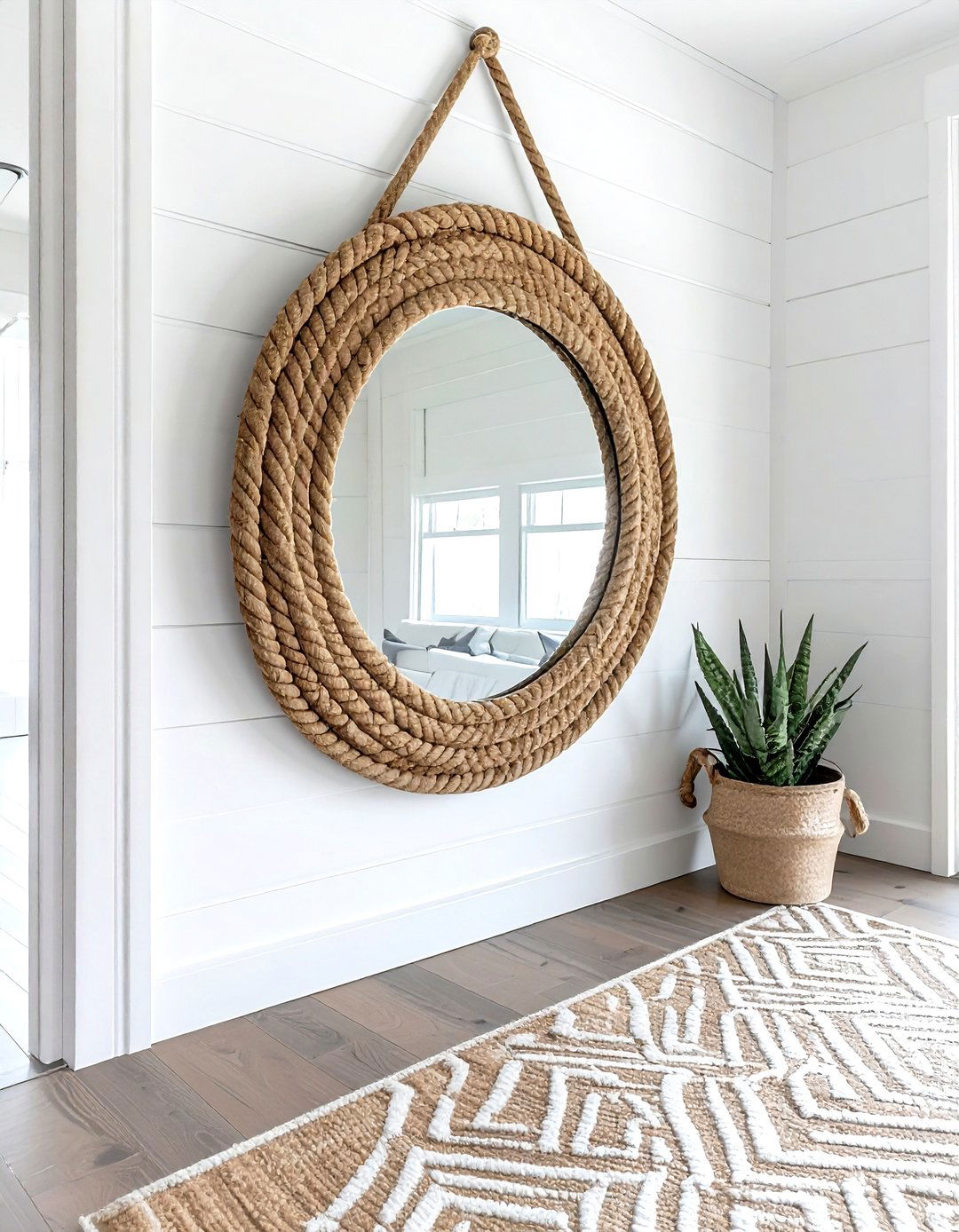 Nautical rope mirror - 30 beach decor ideas