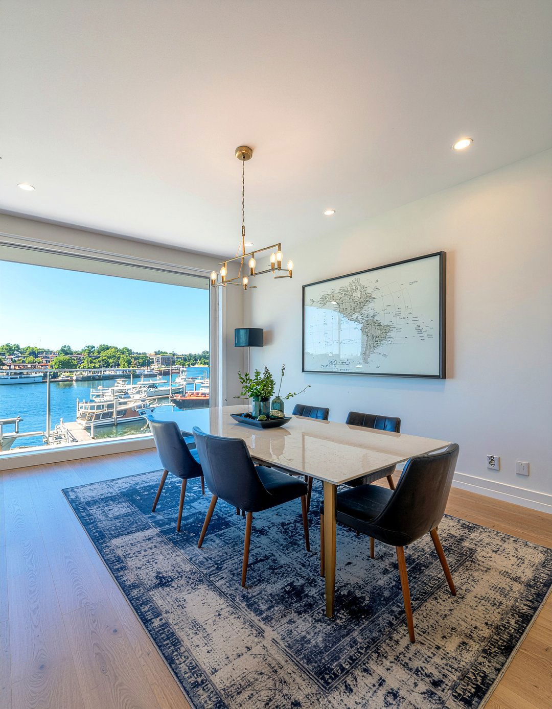 30 Scenic Riverside Dining Room Ideas for Natural Elegance