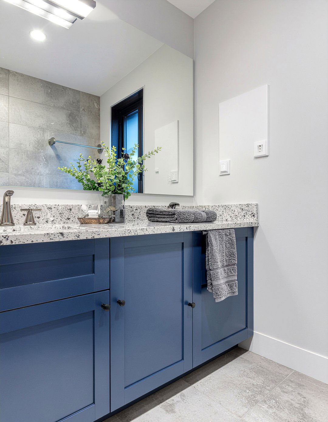 Navy Blue And Grey Bathroom - 30 navy blue bathroom ideas