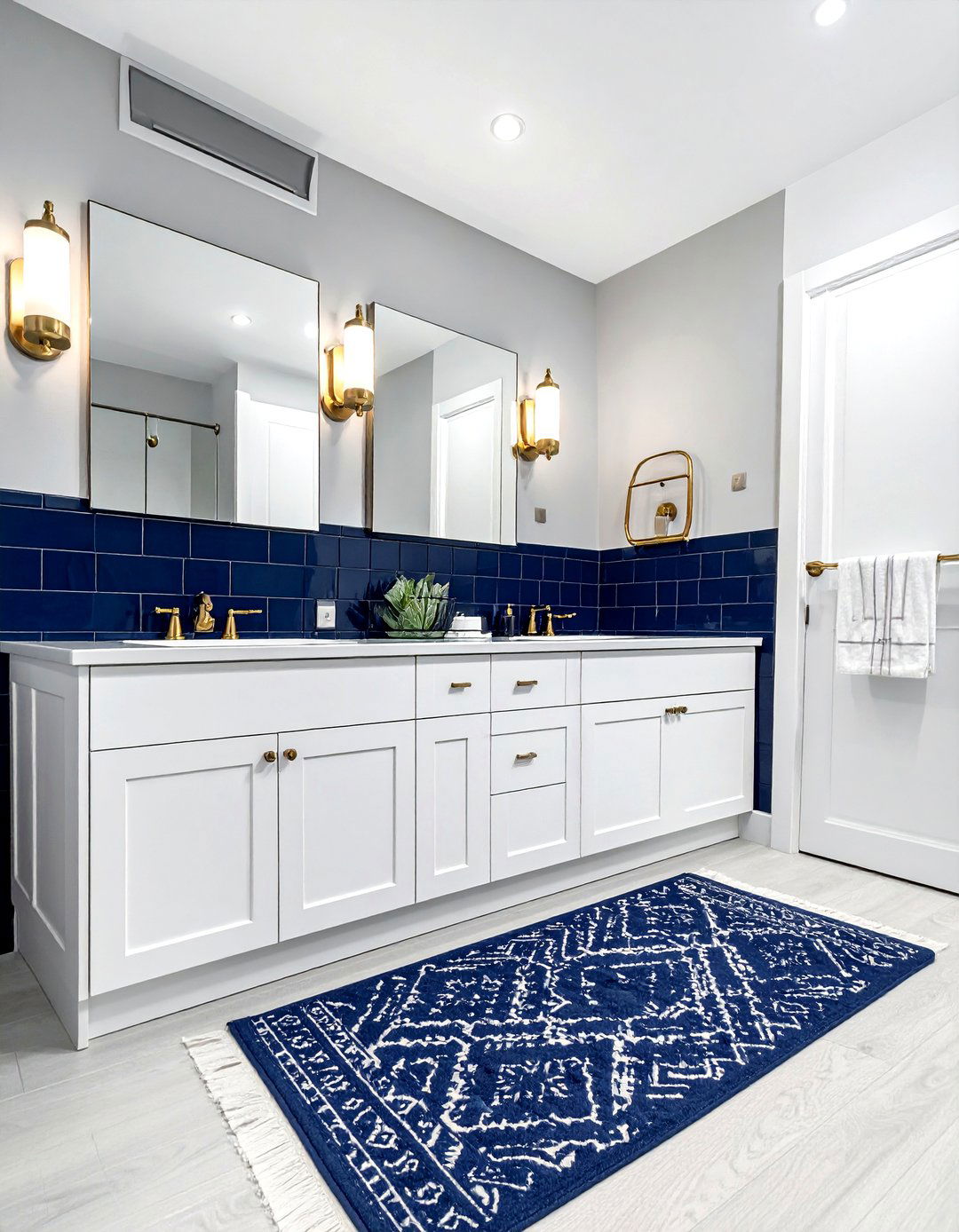 Navy blue bathroom tile - 30 ceramic tile bathroom ideas