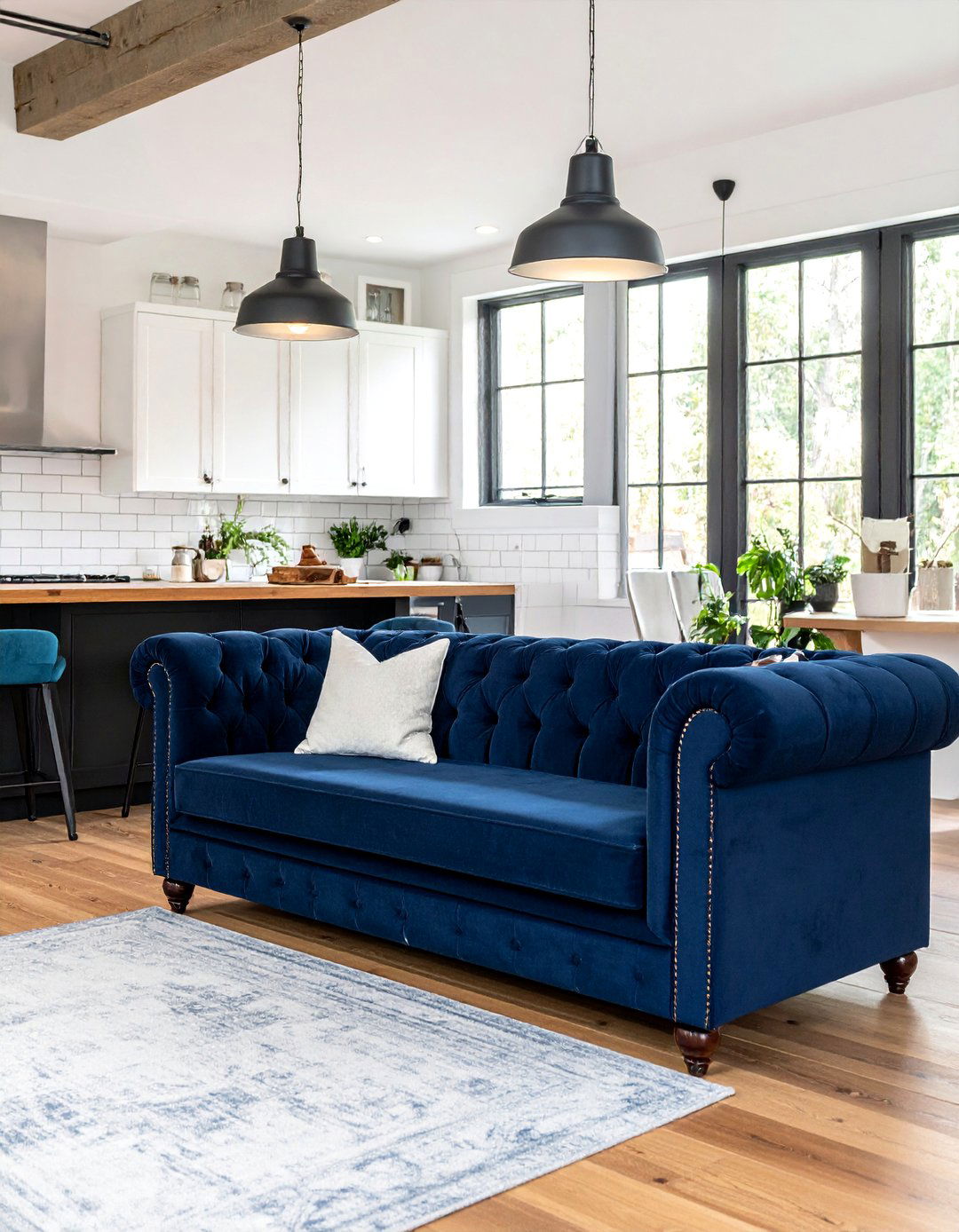 Navy blue booth - 30 tufted banquette dining ideas