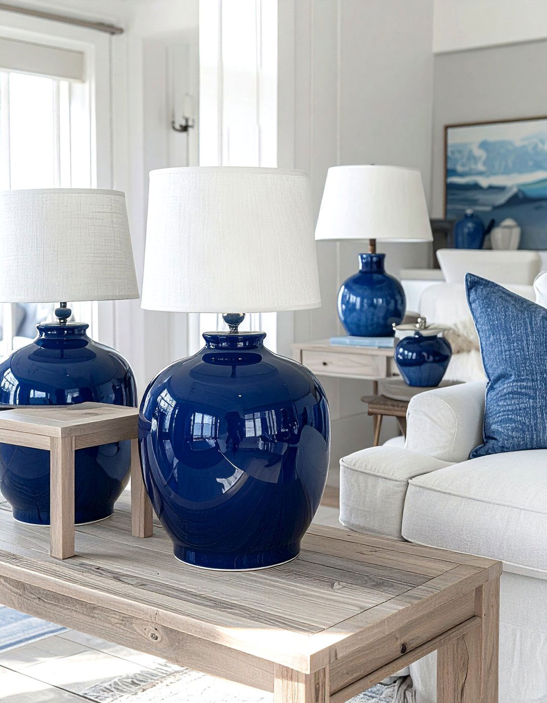 Navy blue ceramic lamps - 30 coastal navy living room ideas