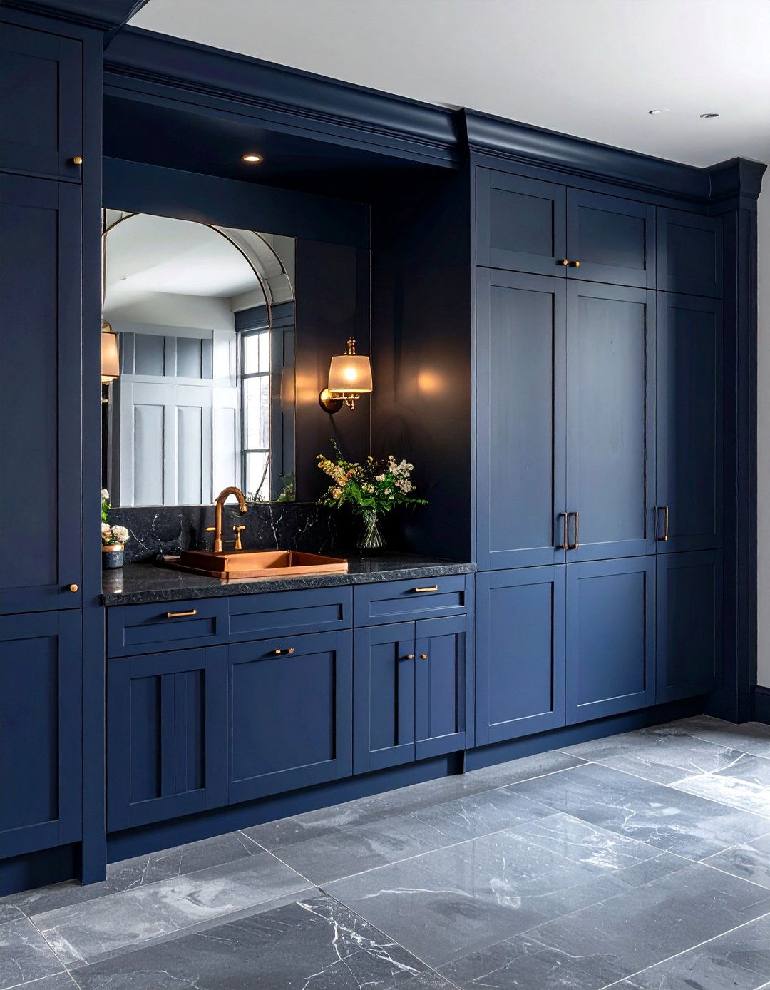 Navy blue kitchen with butler pantry - 30 navy kitchen ideas