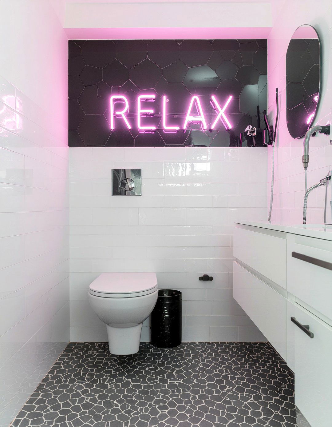 Neon sign for bathroom - 30 bathroom accent lighting ideas
