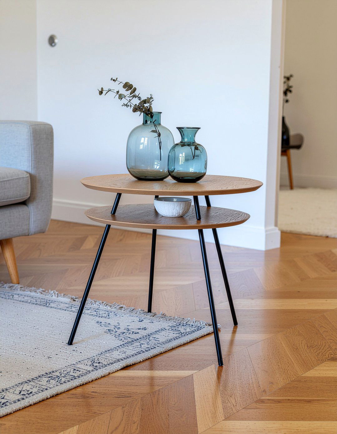 Nested coffee table arrangement - 30 living room coffee table styling