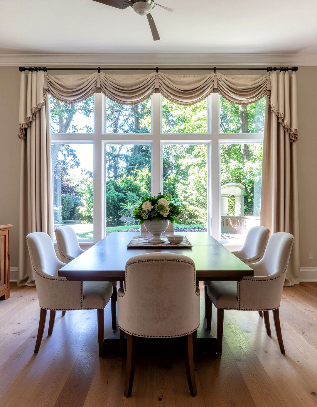 Neutral curtains with trim - 30 neutral curtain dining room ideas