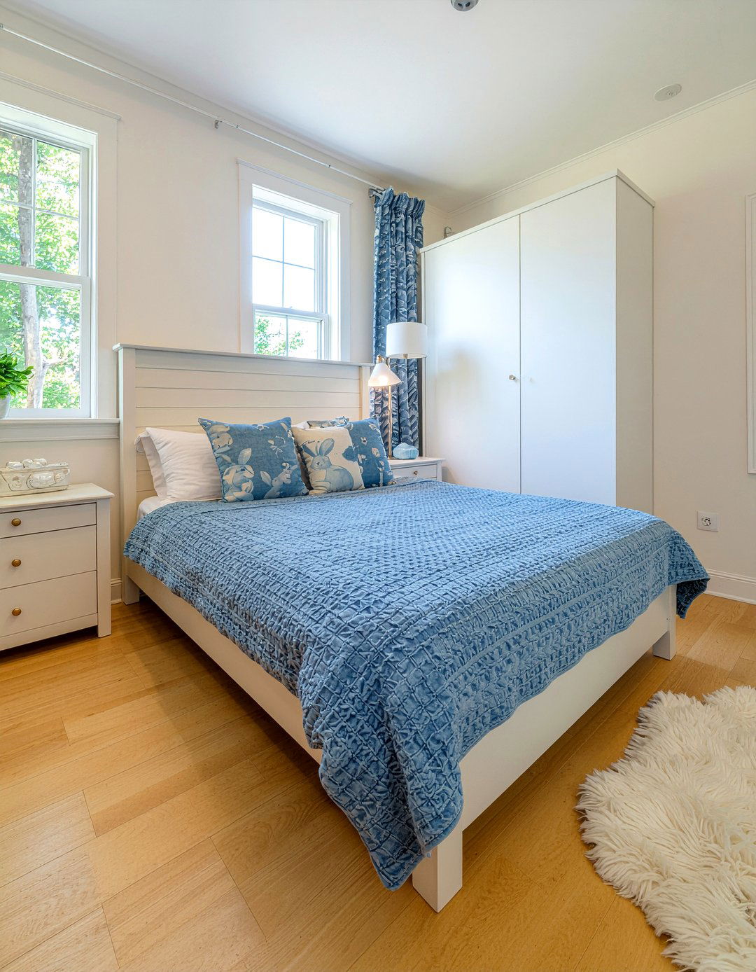 NewJeans Aesthetic Bedroom - 30 K-pop bedroom ideas