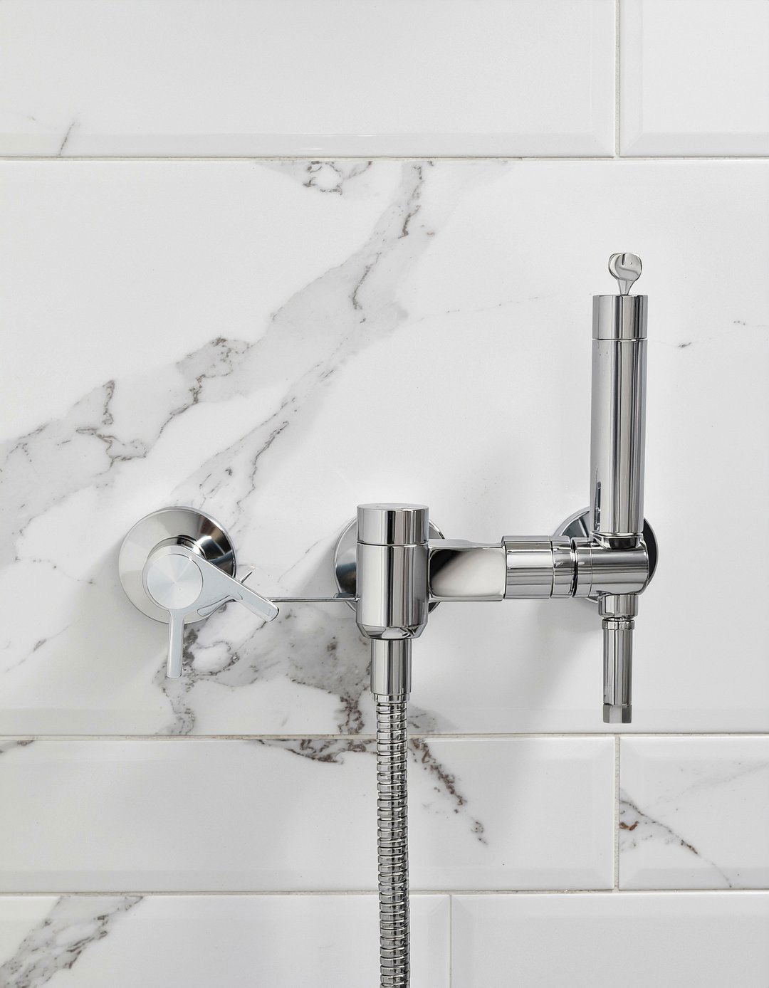 Newport Brass rainfall shower head - 30 Newport Brass bathroom ideas