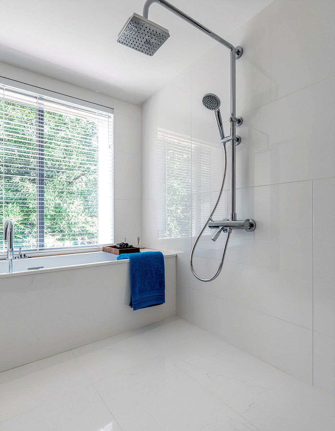 Newport Brass victorian bathroom style - 30 Newport Brass bathroom ideas