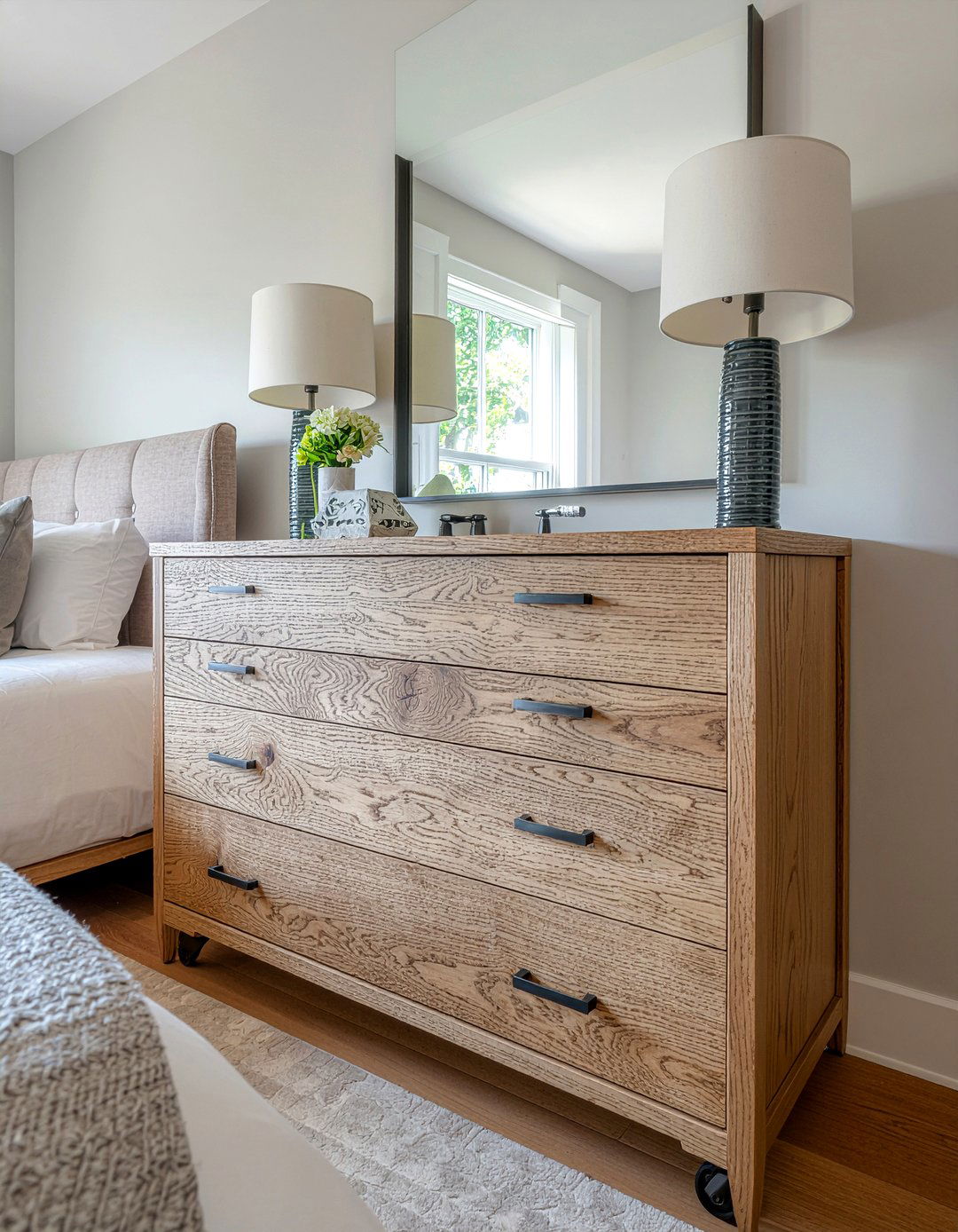 Oak Wood Vanity - 30 bedroom modern vanity designs