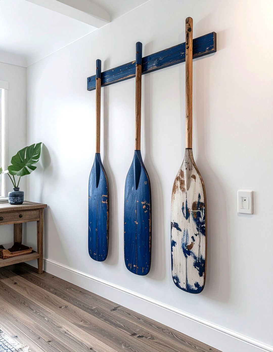 Oar wall art - 30 nautical dining room ideas
