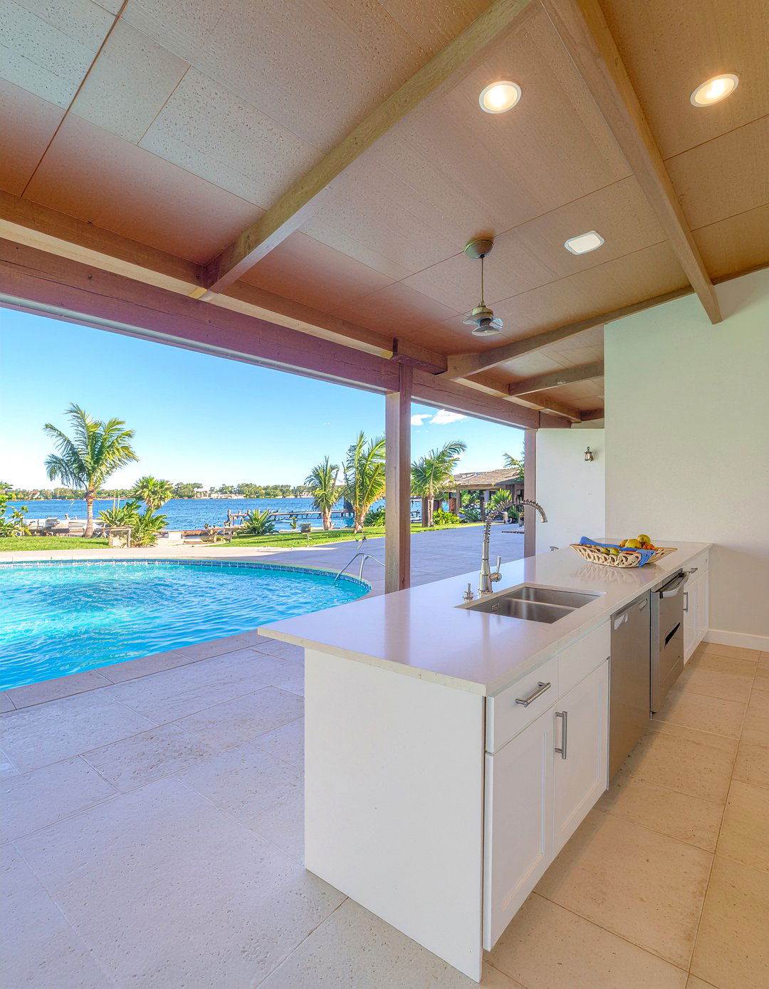 Open Air Pool House Kitchen - 30 pool house kitchen ideas