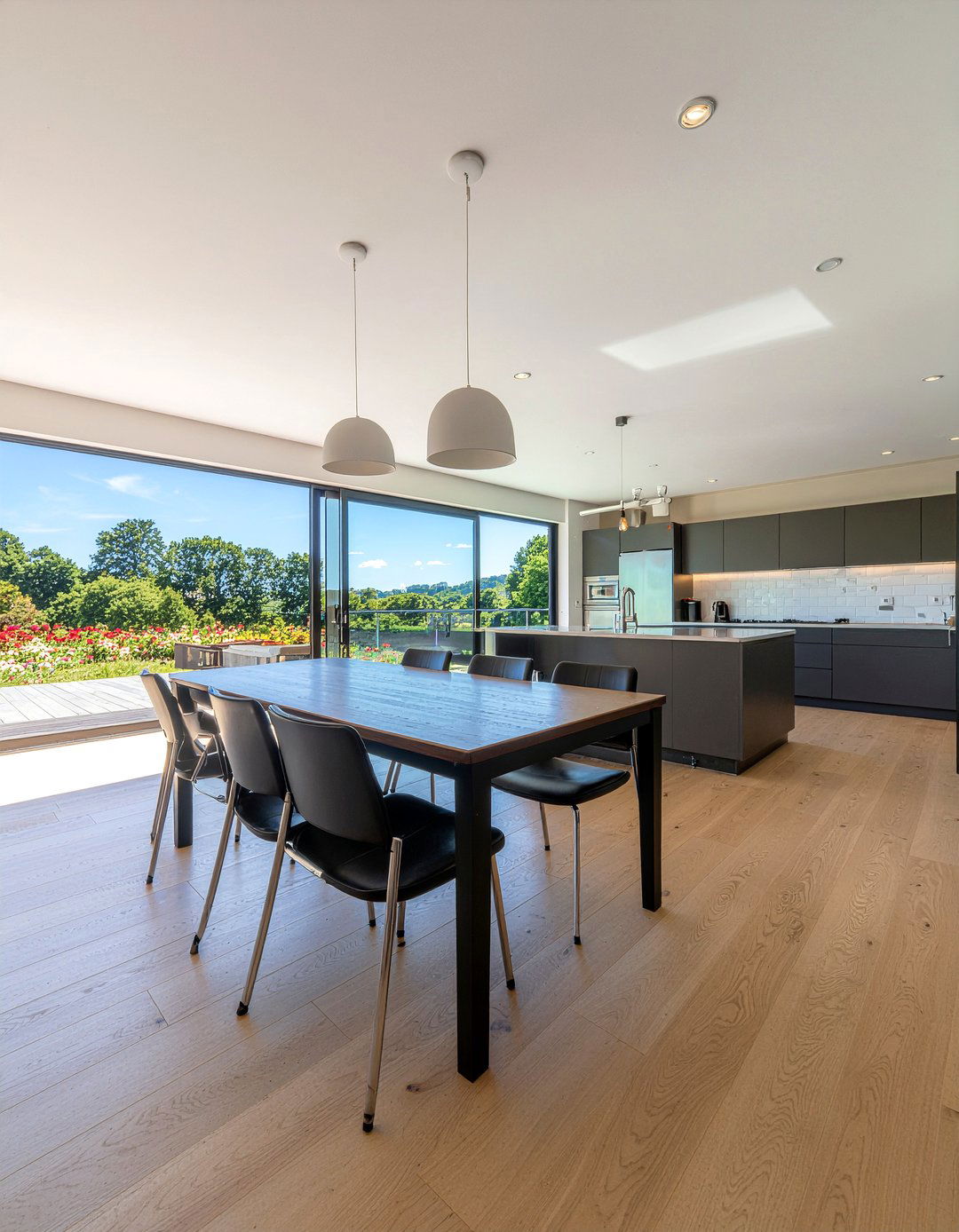 Open Concept Dining Area - 30 dining room wishlist ideas