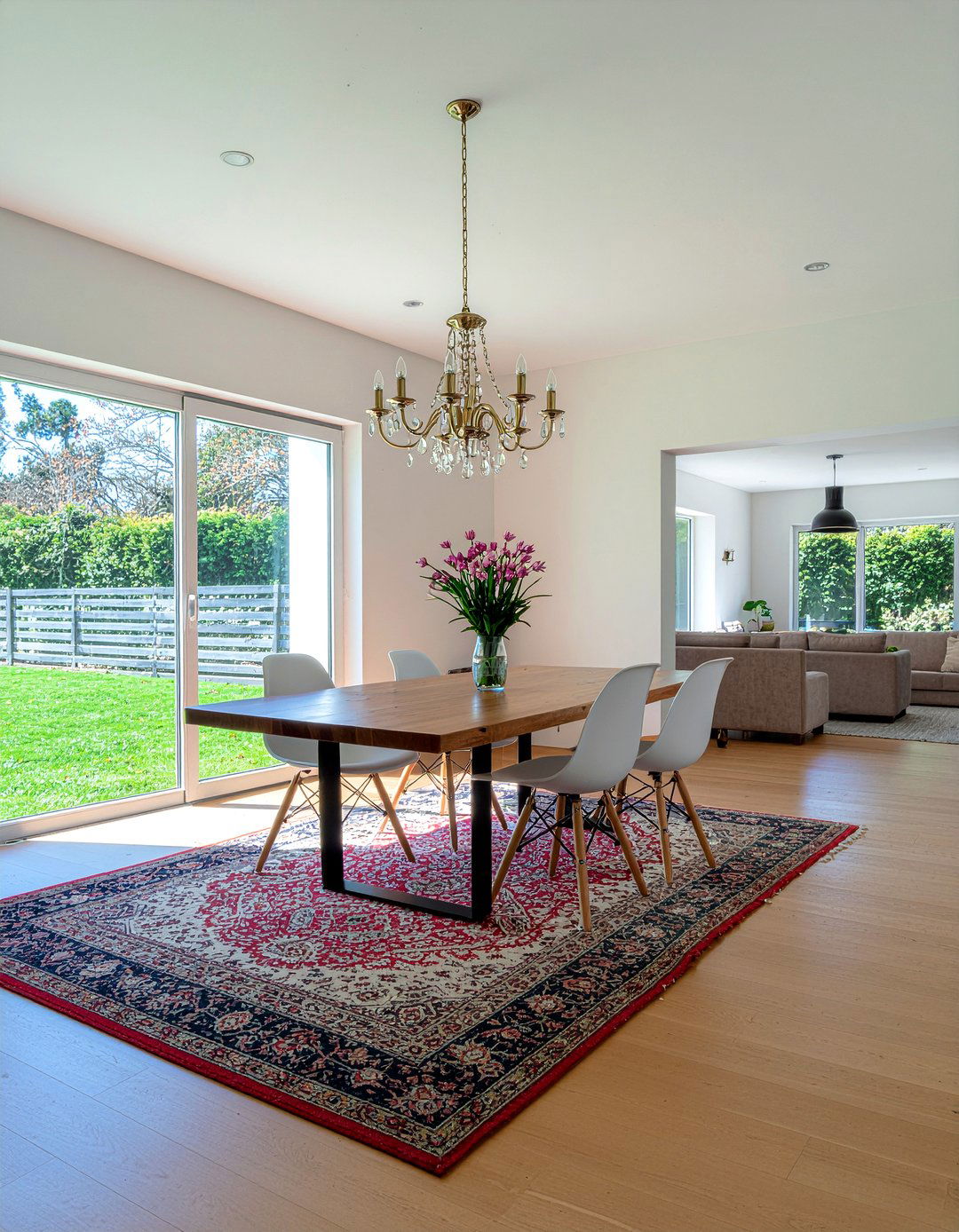 Open Concept Dining Room - 30 incredible dining room ideas