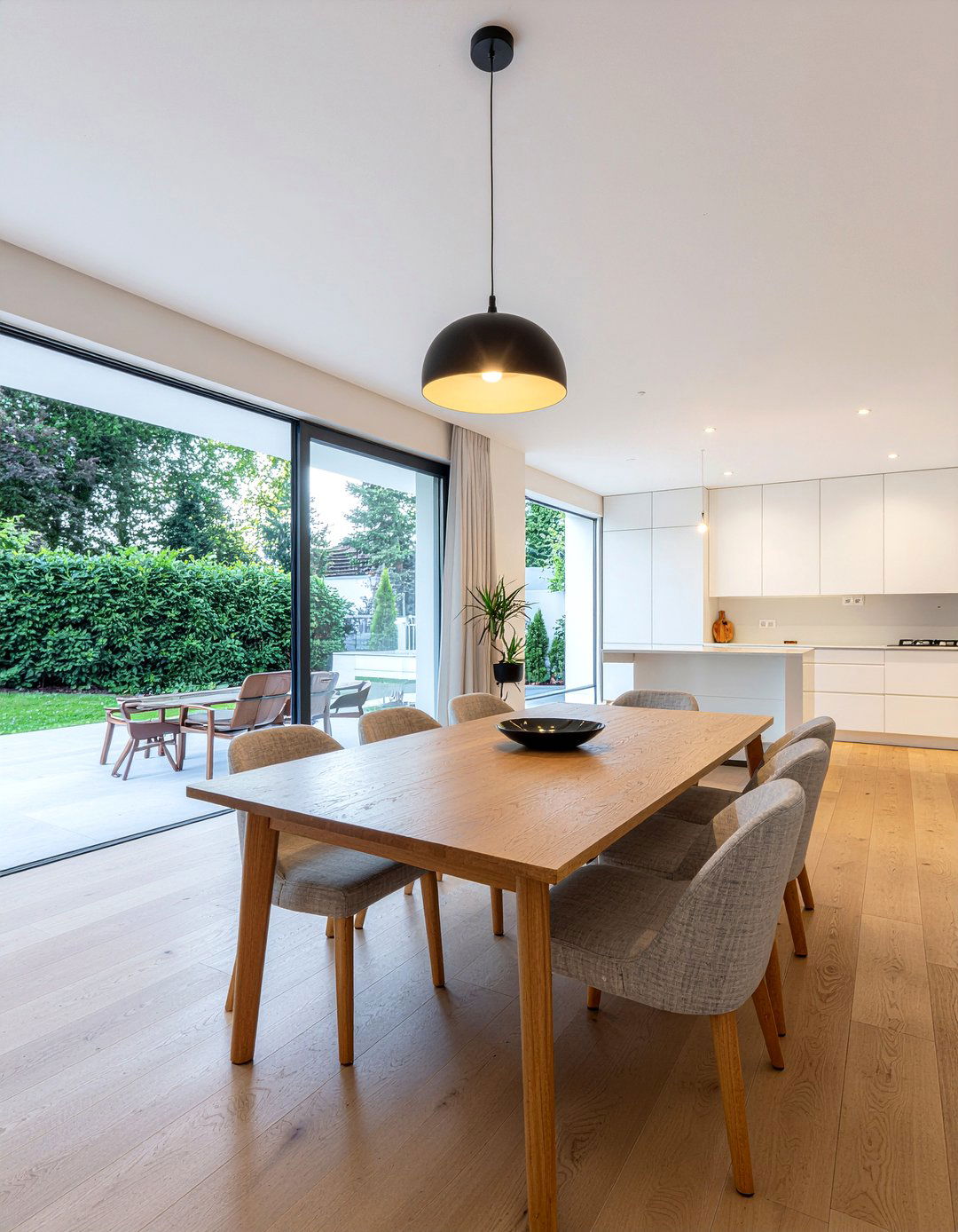 Open Concept Dining Room - 30 new construction dining room ideas