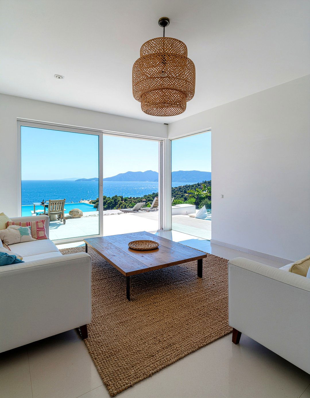 Open Concept Mediterranean Layout - 30 Greek living room ideas