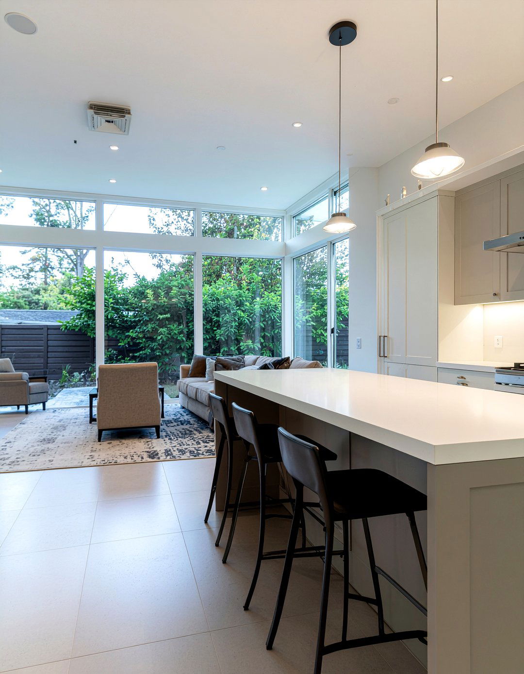 Open Concept Peninsula - 30 kitchen peninsula ideas