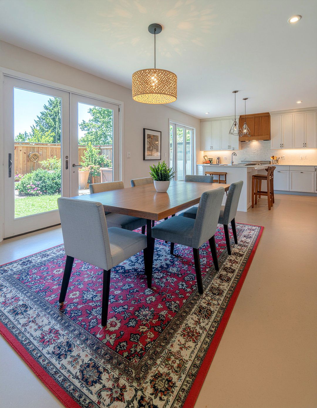 Open Plan Dining Room - 30 California dining room ideas