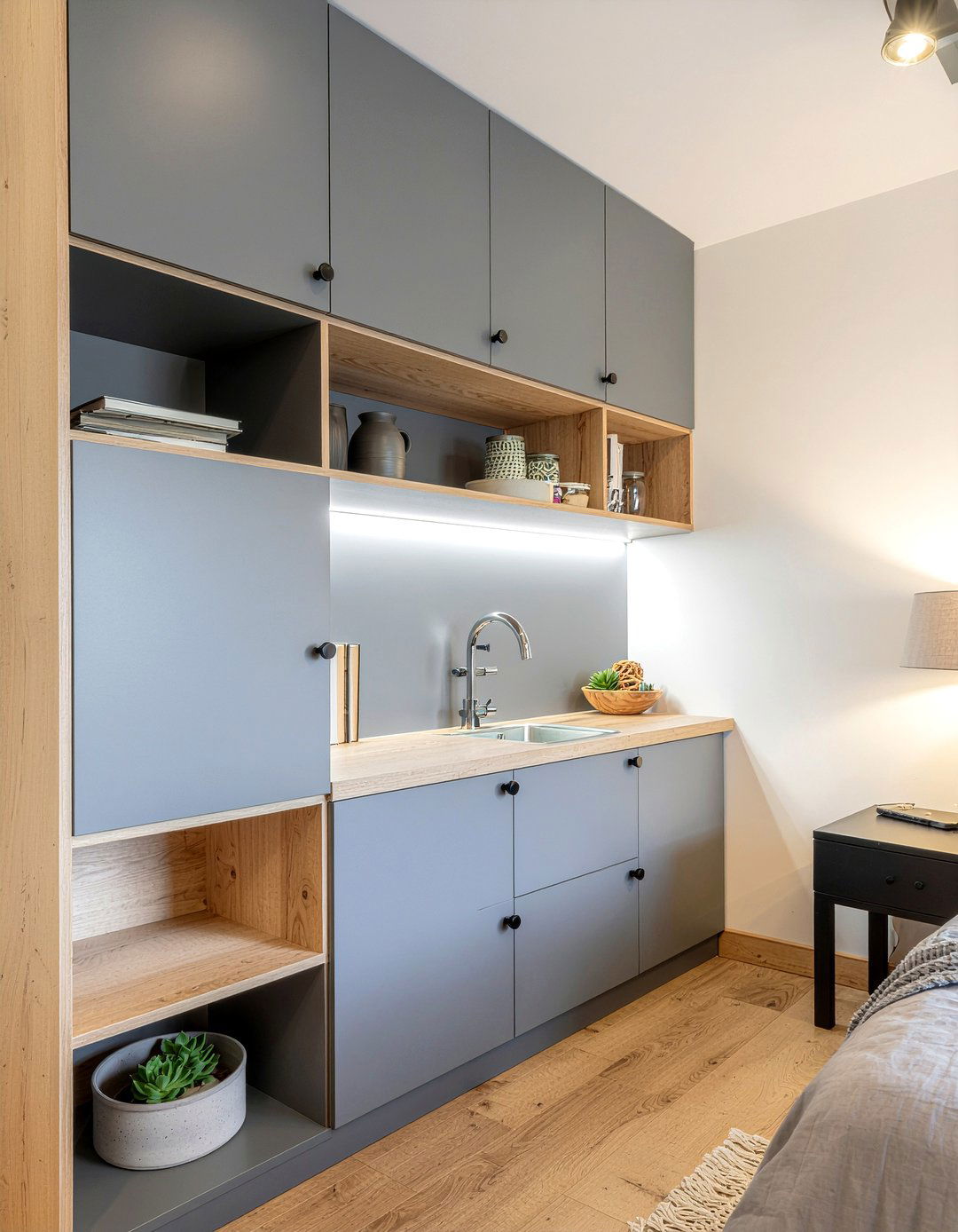 30 Stylish Bedroom Built-in Cabinets for Better Storage