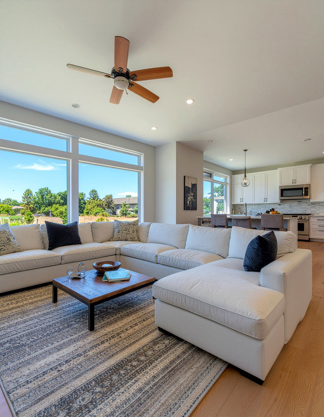 Open concept living room - 30 model home living room ideas