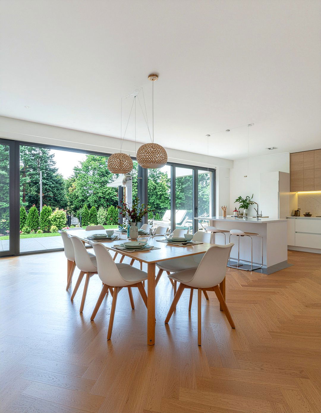 Open plan dining room layout - 30 calm dining room ideas