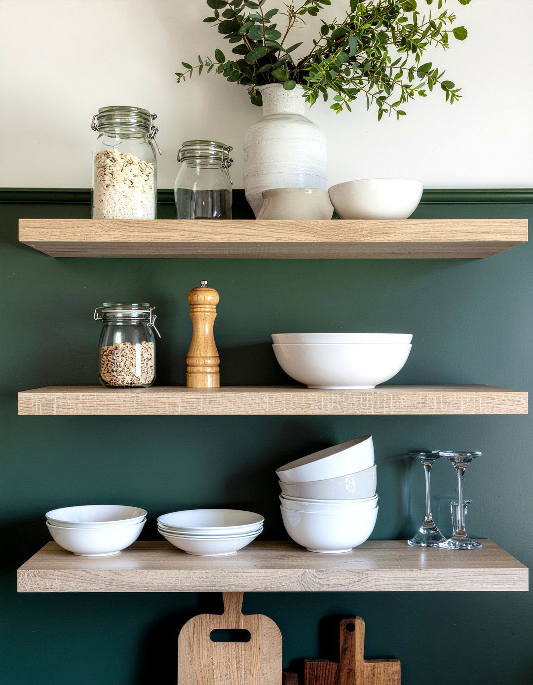 Open shelving decor - 30 kitchen layering ideas
