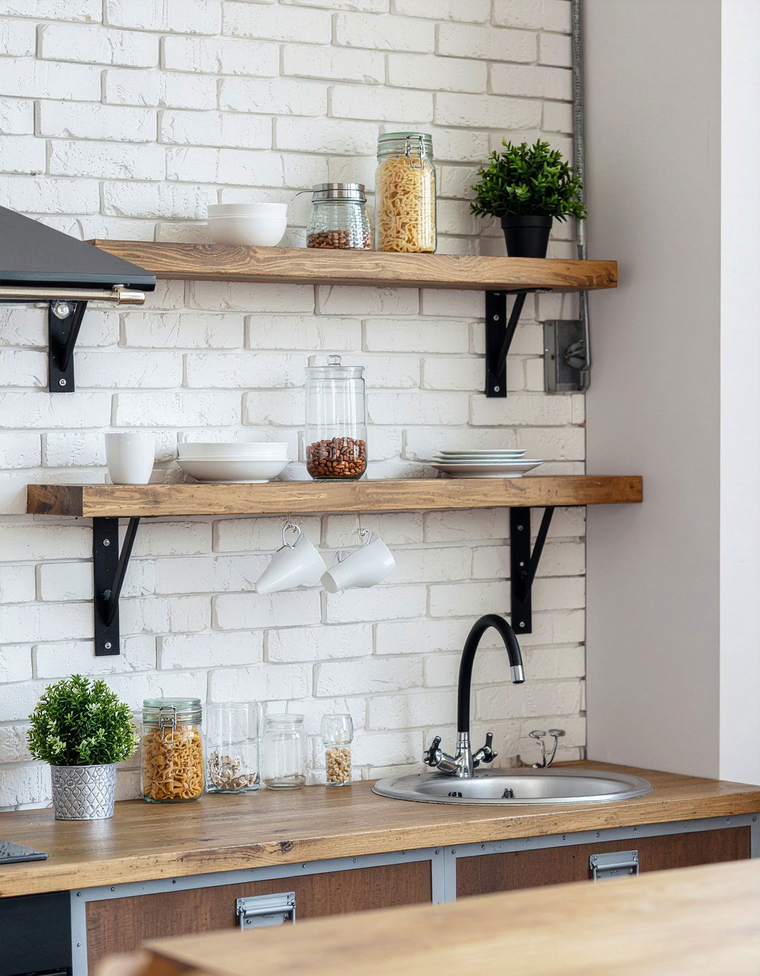 Open shelving kitchen - 30 kitchen visual interest ideas