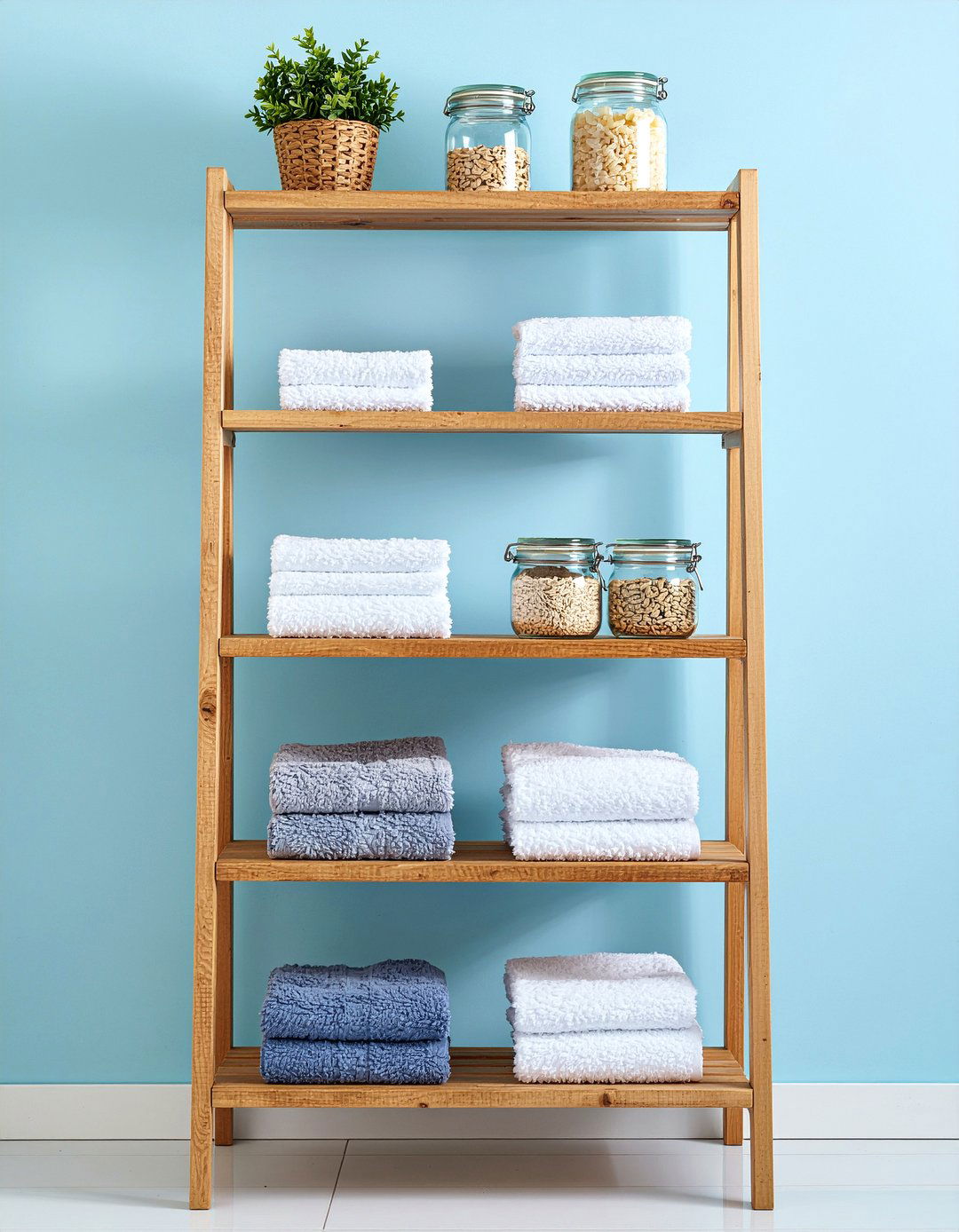 Open wood shelving unit - 30 lake house bathroom ideas