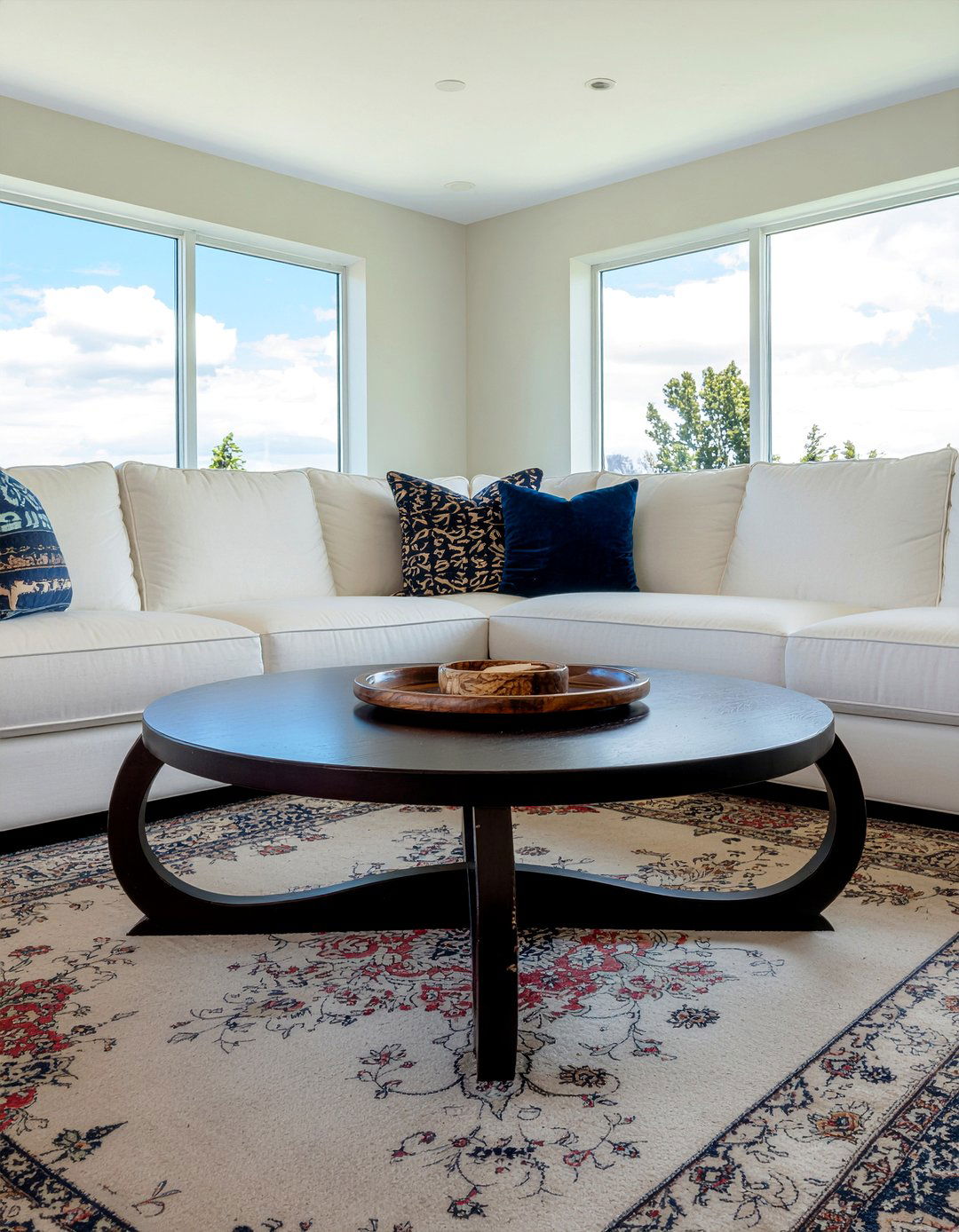 Opium coffee table - 30 living room Asian furniture ideas