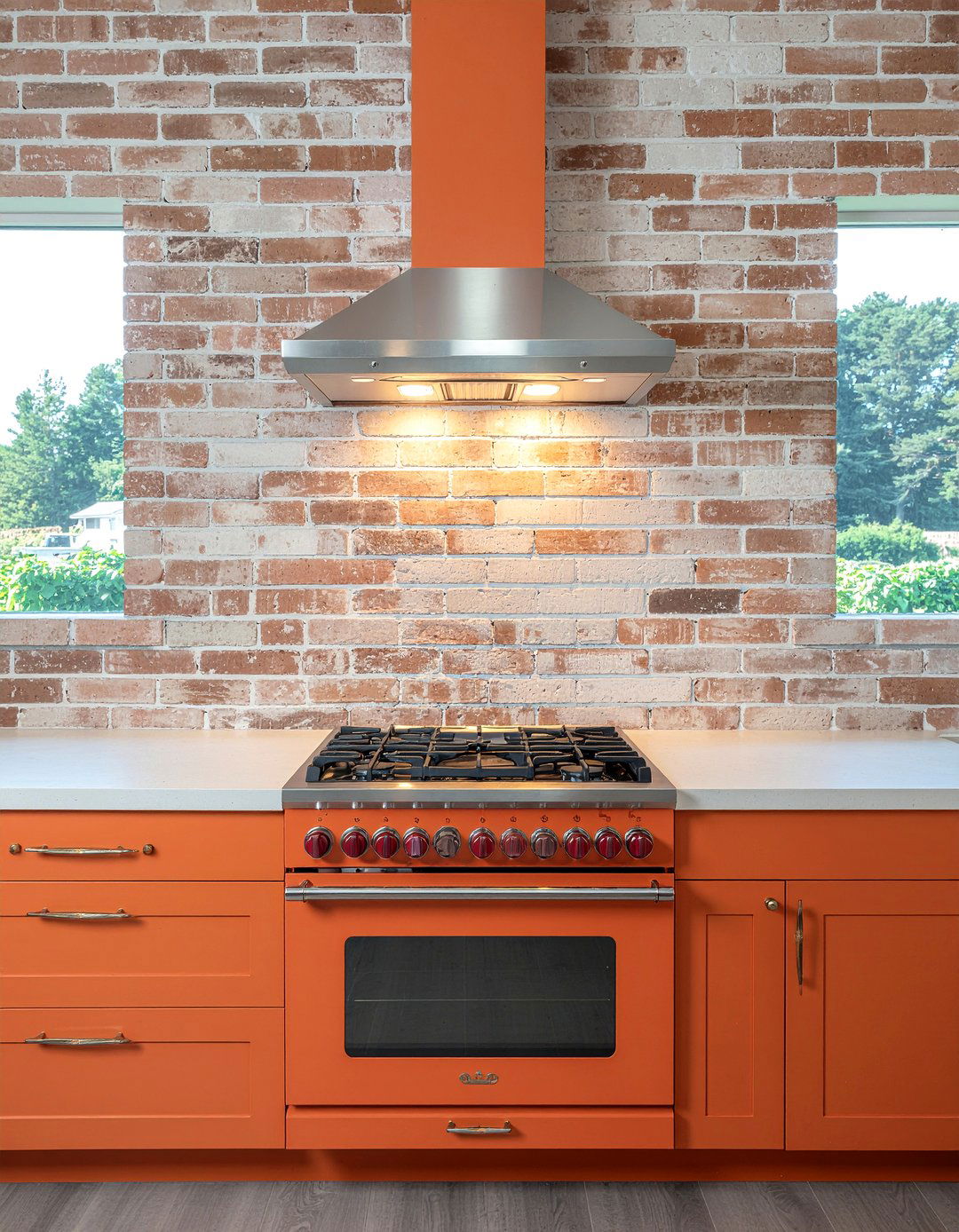 Orange range cooker - 30 orange kitchen ideas