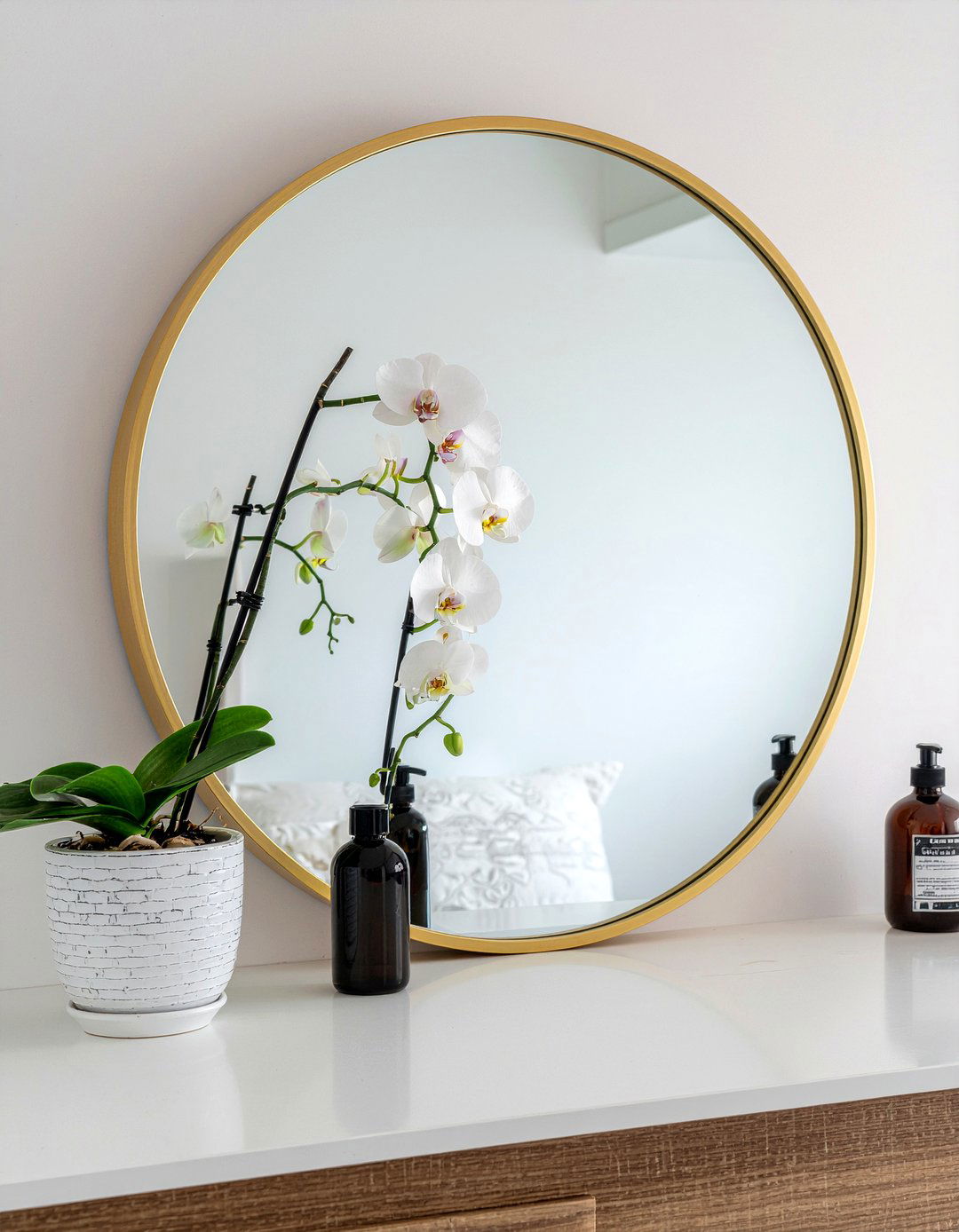 Orchid near bathroom mirror - 30 bathroom orchid ideas