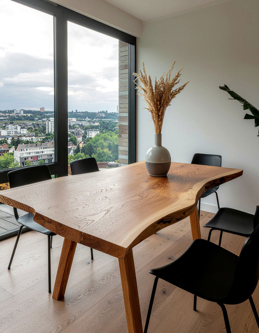 Organic Modern Decor - 30 California dining room ideas