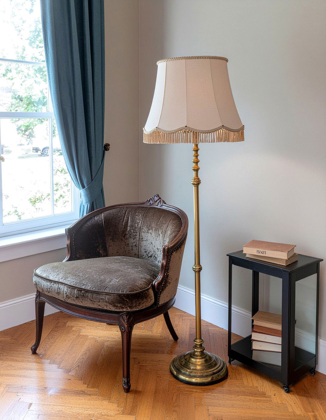 Ornate Brass Floor Lamp - 30 living room Victorian furniture ideas