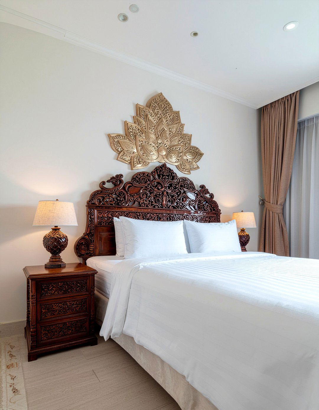 Ornate Carved Wood Bedroom - 30 Thai bedroom ideas