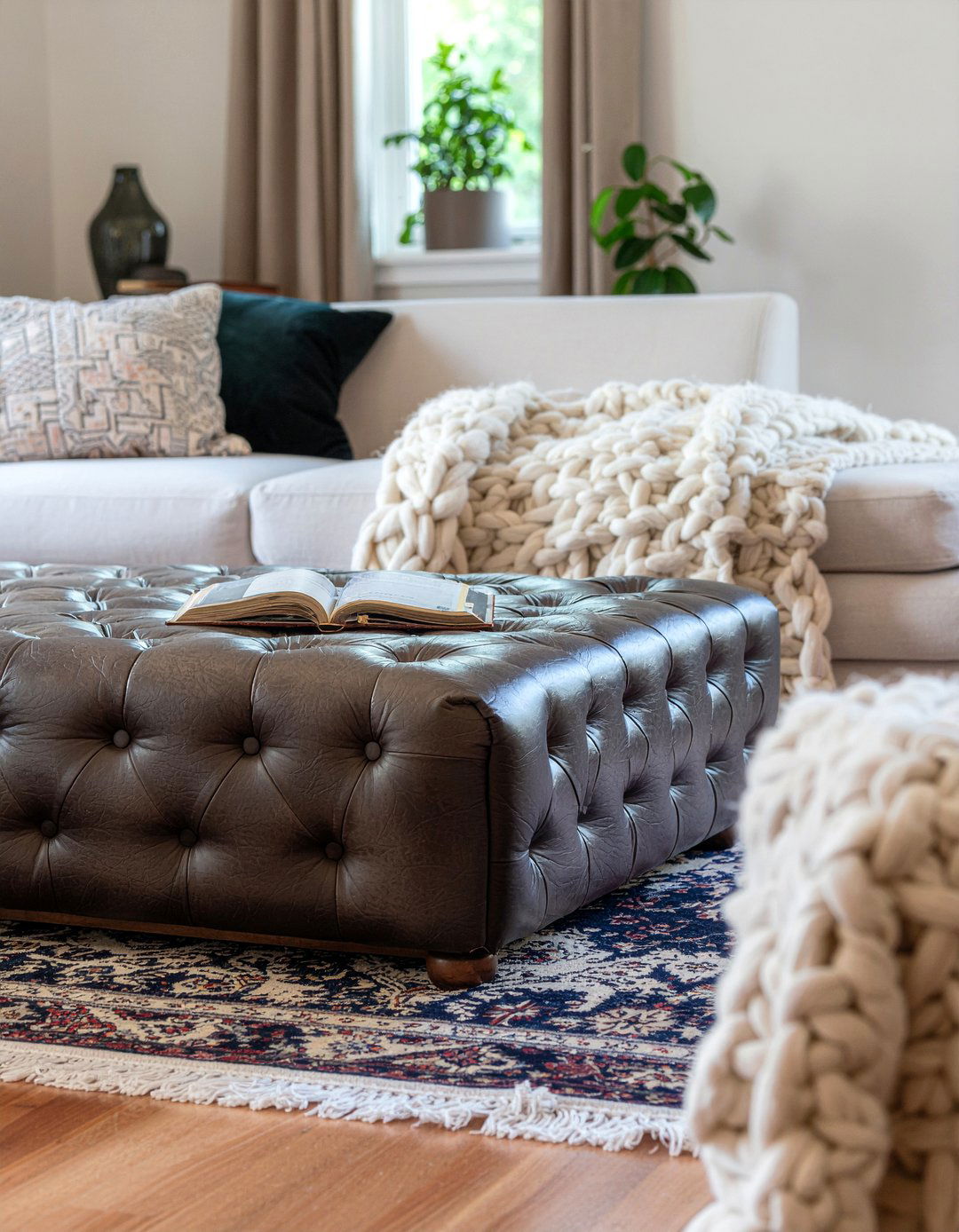 Ottoman coffee table - 30 small living room ideas