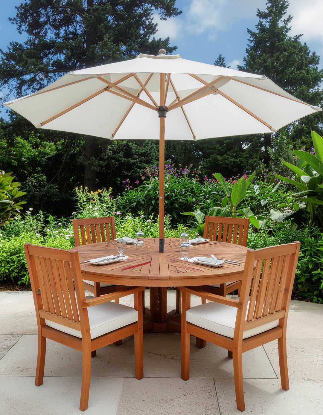 Outdoor Round Dining Table - 30 round dining table ideas