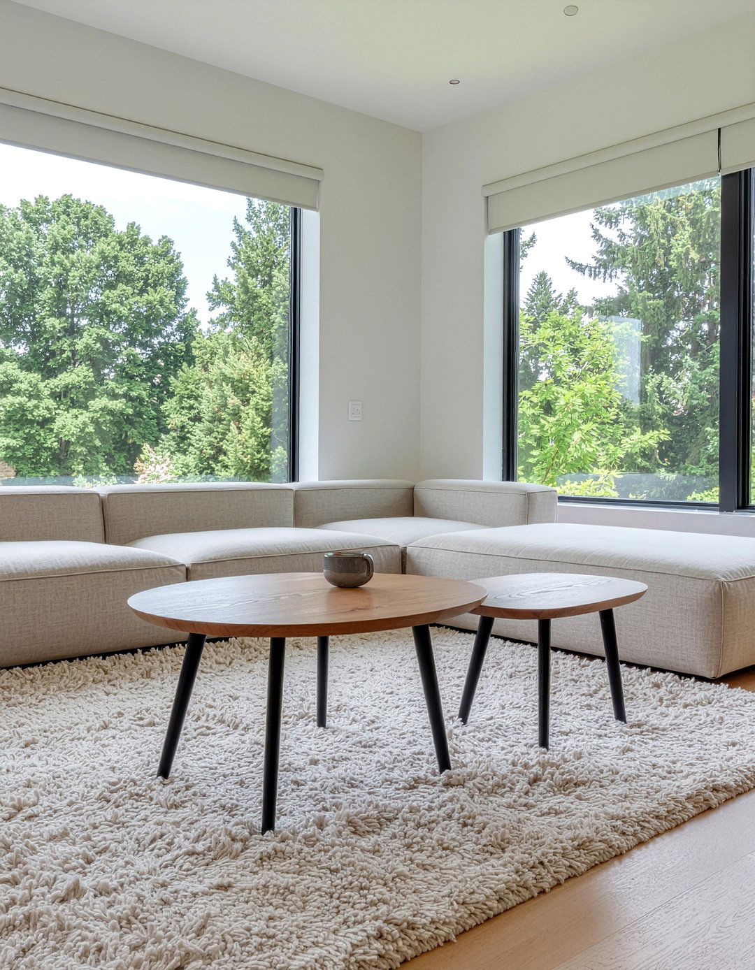 Oval Nesting Tables - 30 living room nesting tables