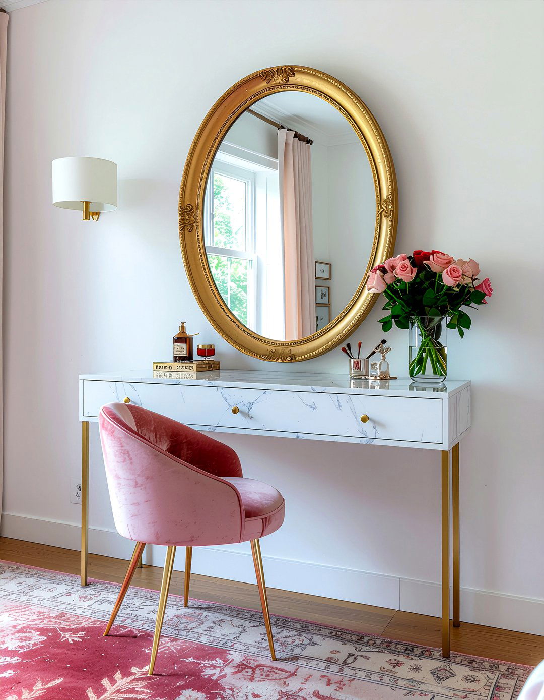 Oval Vanity Mirror - 30 bedroom mirror ideas