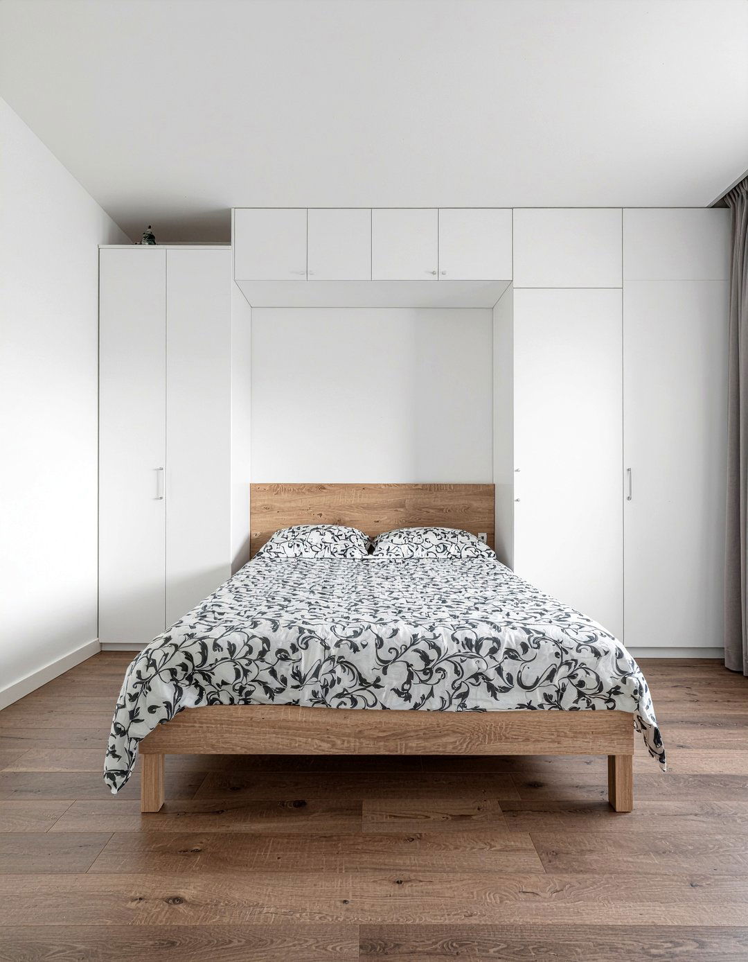 Over The Bed Storage - 30 bedroom closet ideas