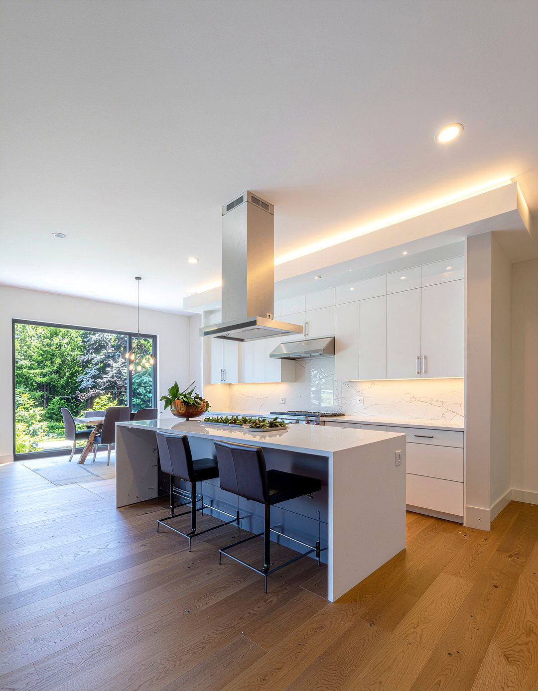 Over cabinet ambient lighting - 30 accent lighting kitchen ideas