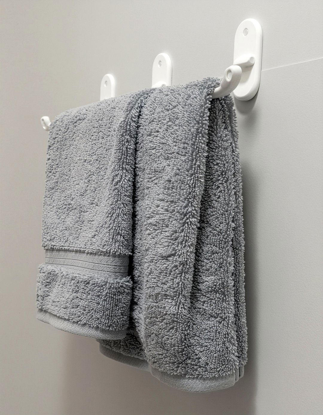 Over the door rack - 30 small bathroom ideas