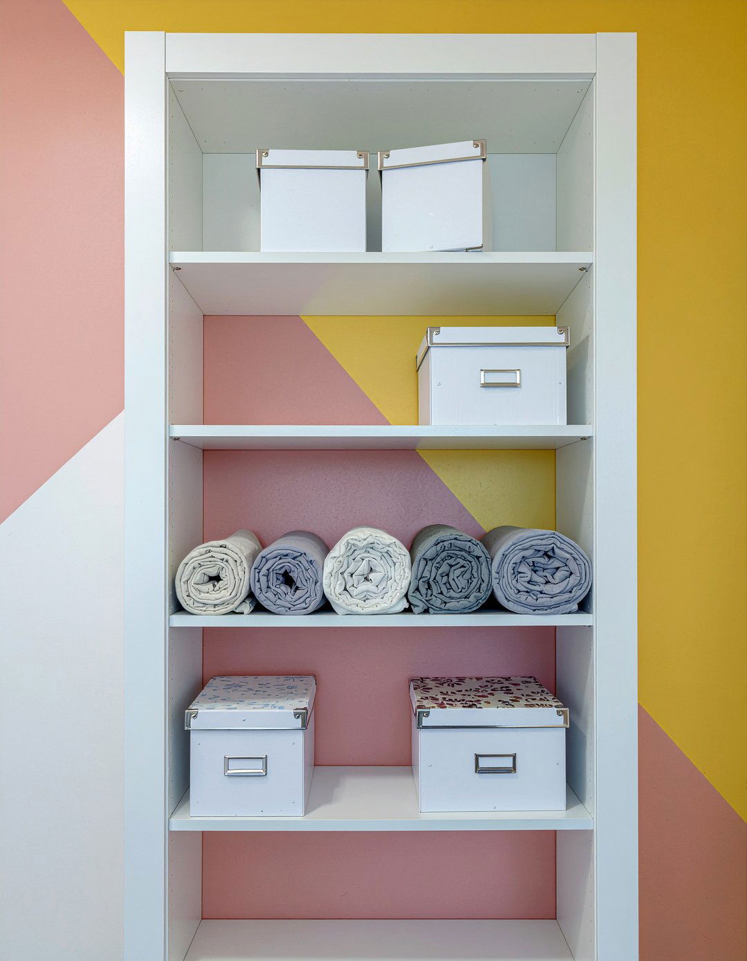 Over the door shelves - 30 bedroom shelving ideas