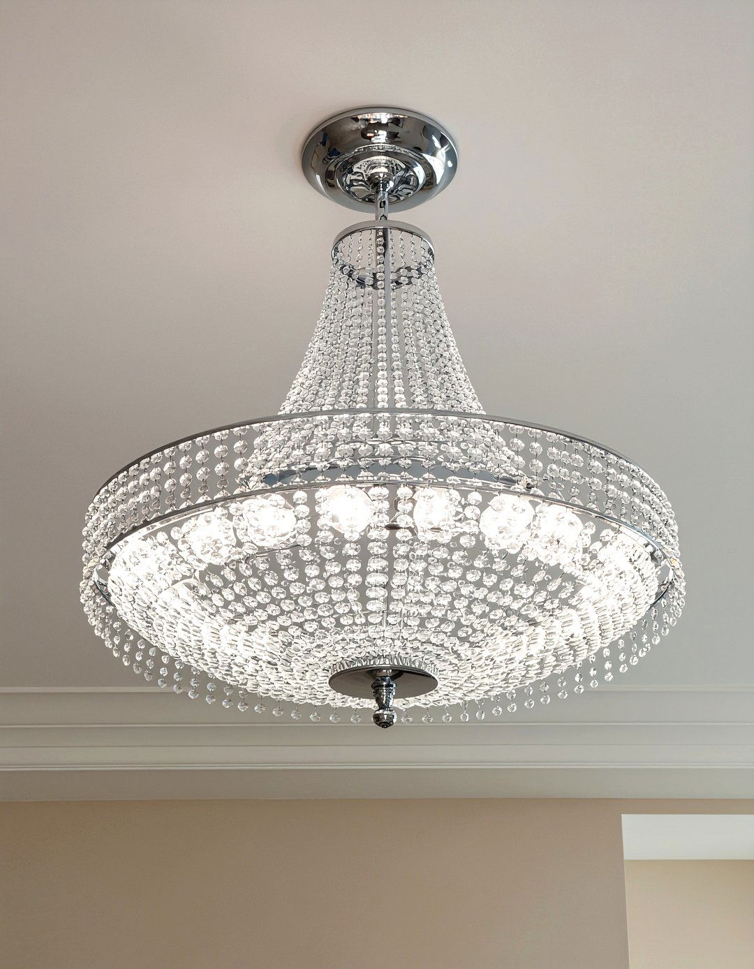 Oversized Crystal Chandelier - 30 grand living room ideas