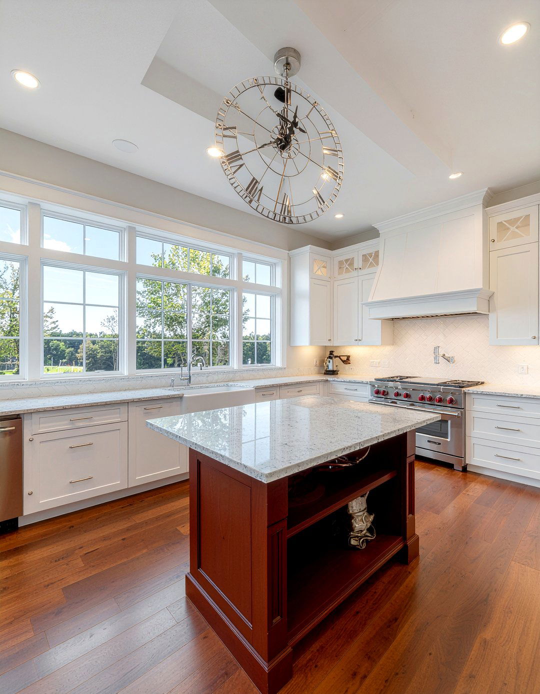 Oversized Kitchen Clock - 30 kitchen clock ideas