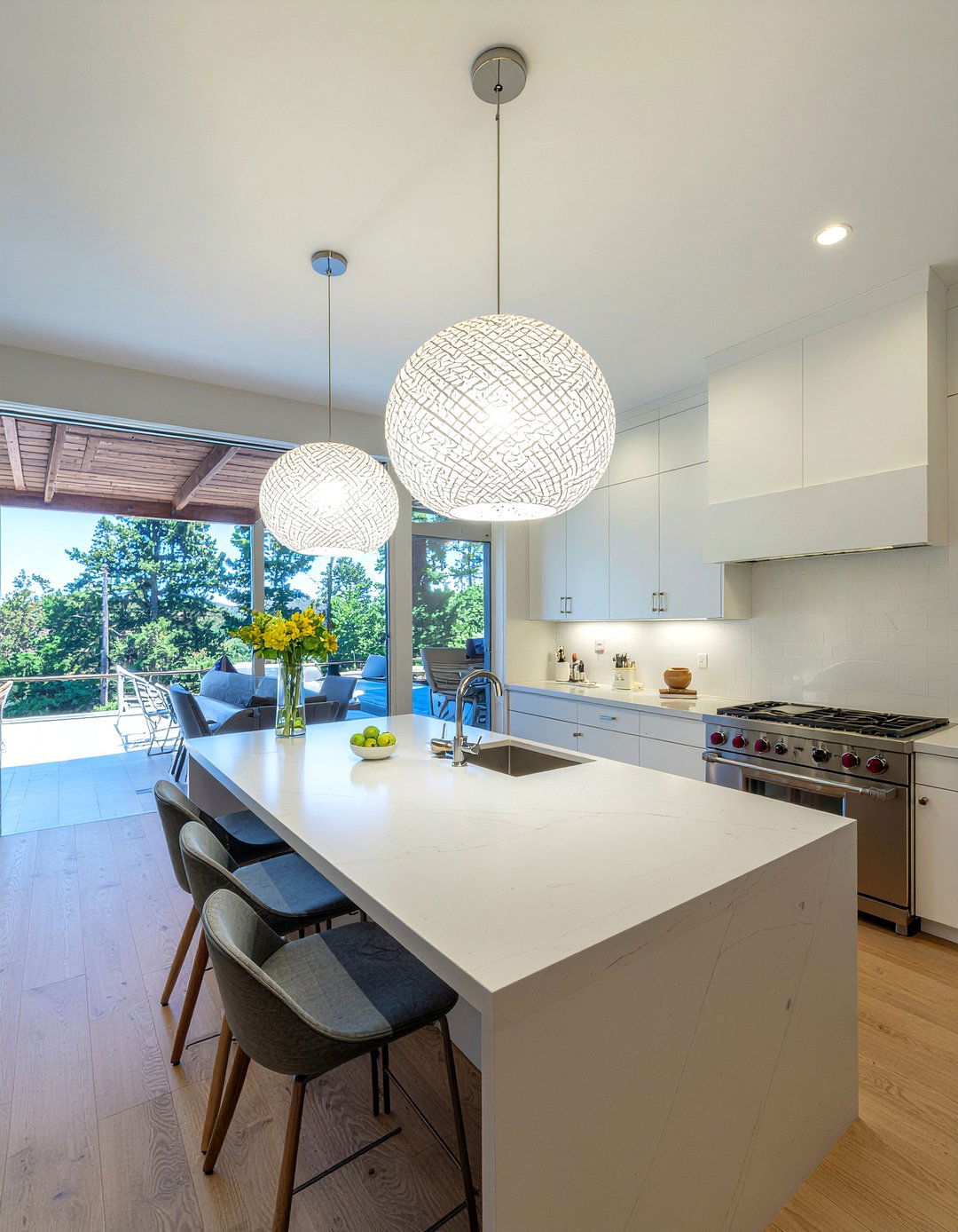 Oversized Pendant Lights Kitchen - 30 modern pendant kitchen ideas