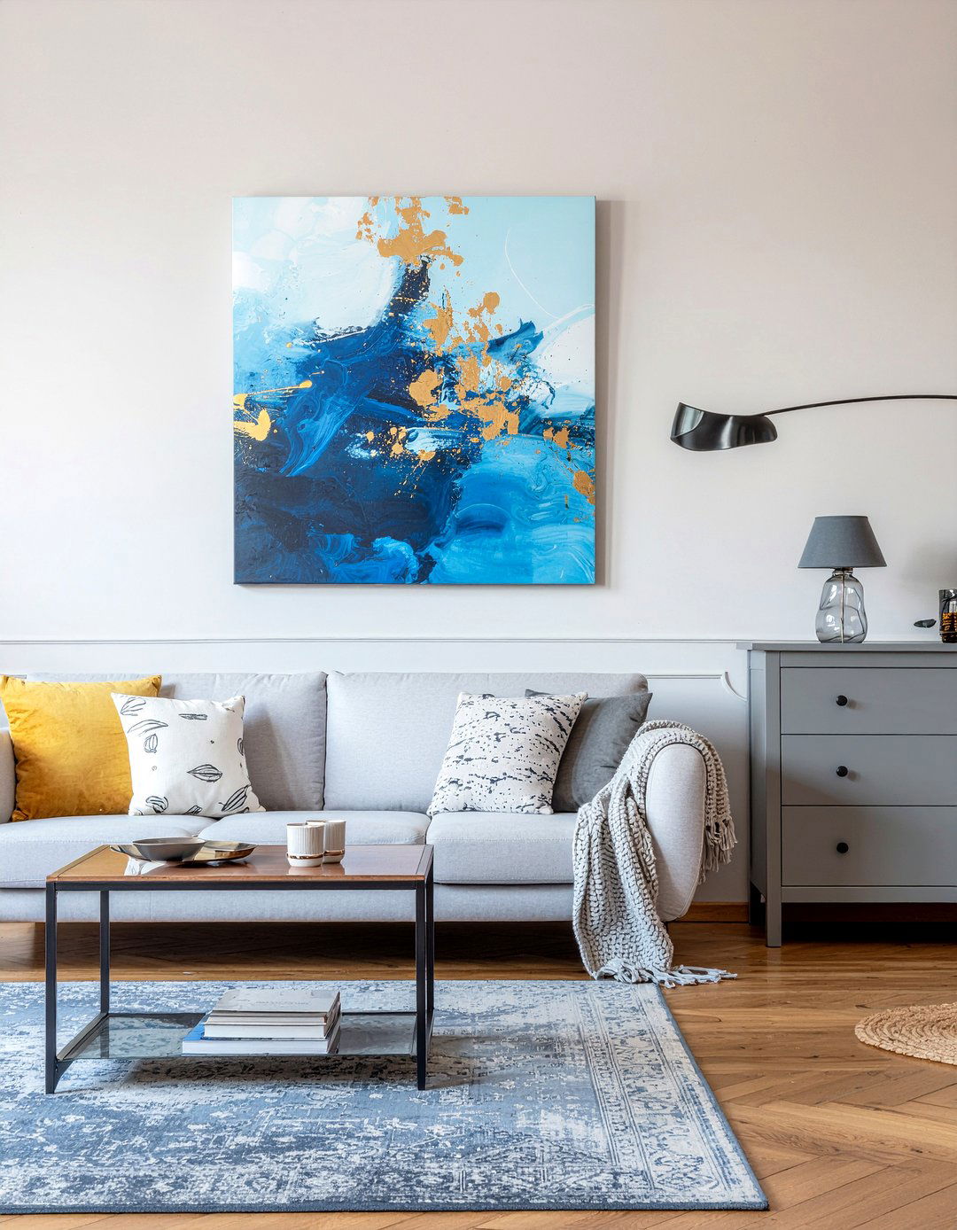 Oversized wall art - 30 living room update ideas